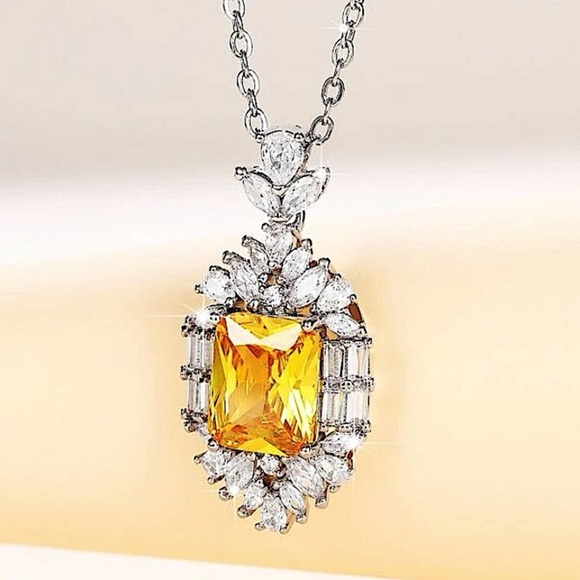 Canary Yellow 14K Diamond Citrine Pendant Charm Necklace Exquisite Luxury - Picture 10 of 13